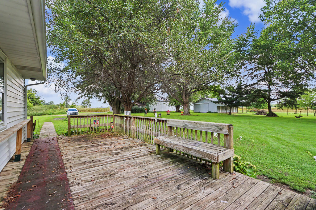 1627 Beck Road Property Photo 23