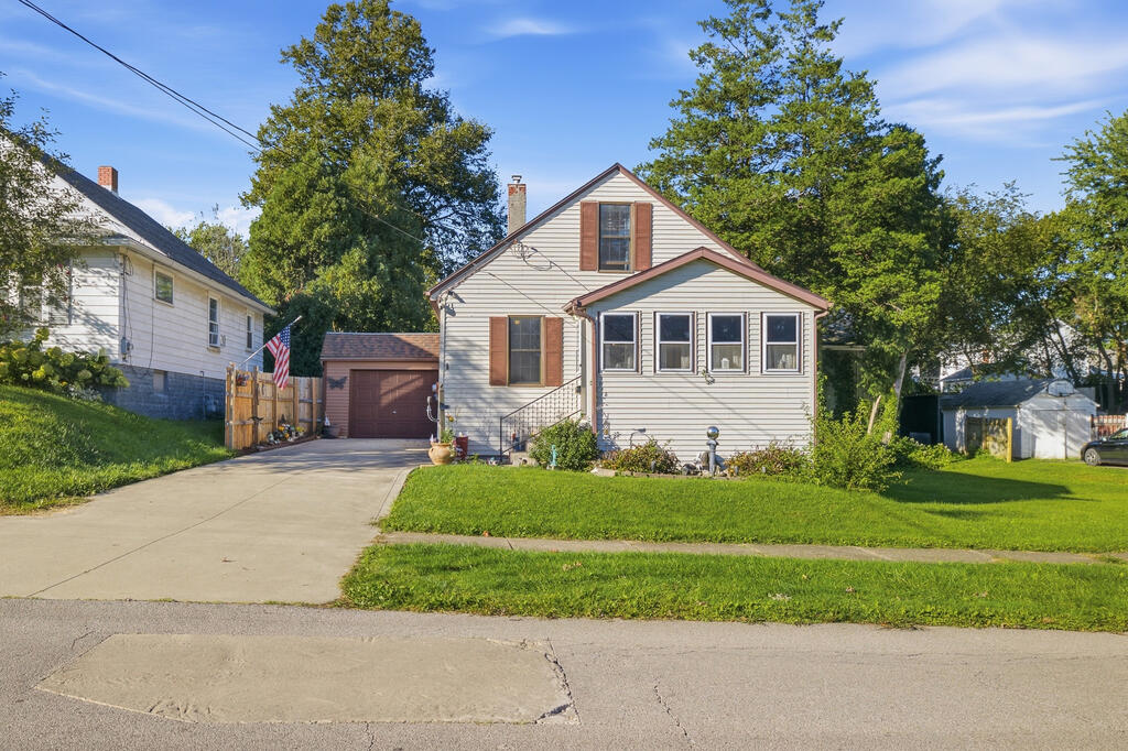 118 Chilton Ave. Property Photo 1