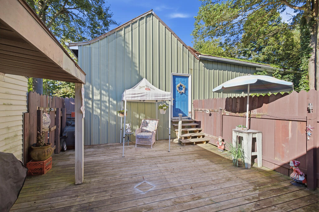 118 Chilton Ave. Property Photo 20