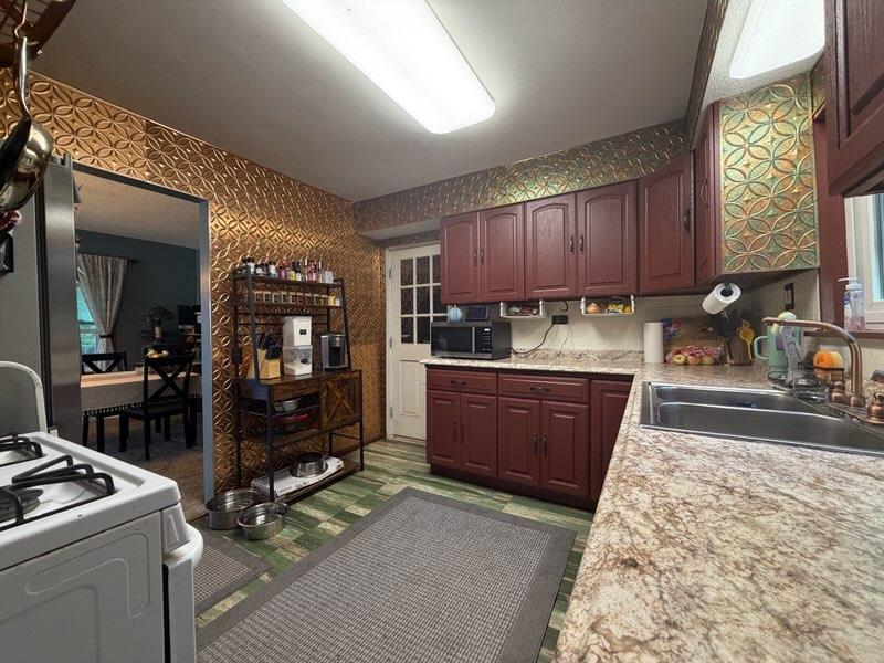 915 Us Highway 224 Property Photo 7