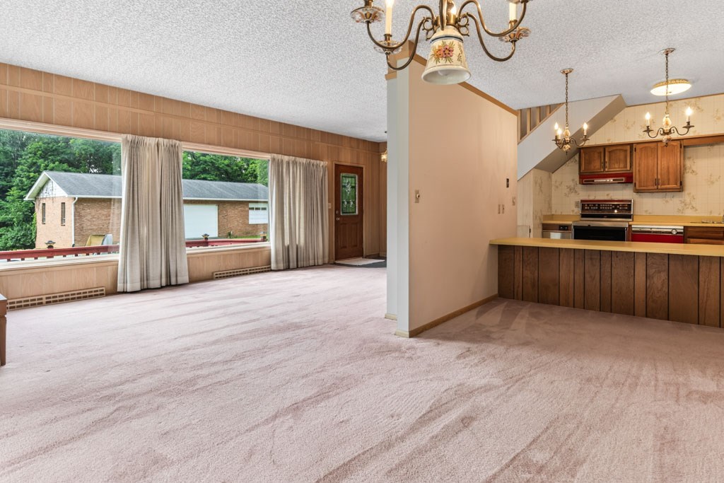 1265 Larchwood Rd Property Photo 16
