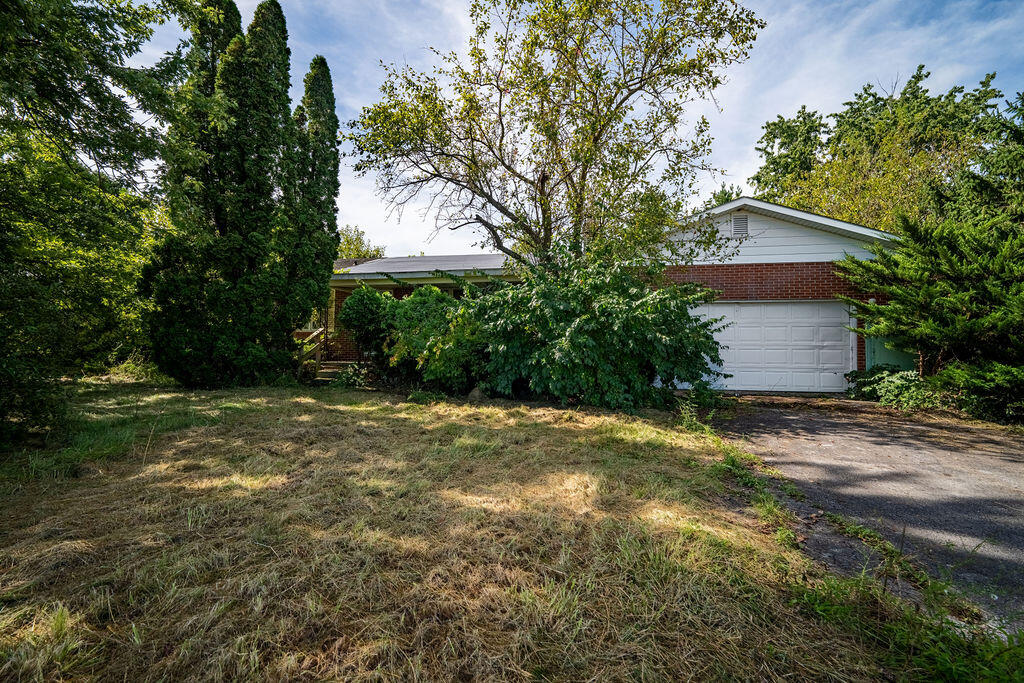 2280 State Route 95 Property Photo 3