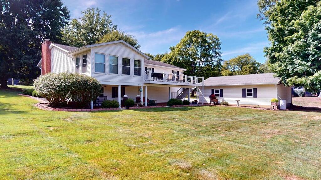 290 Willow Drive Property Photo 5