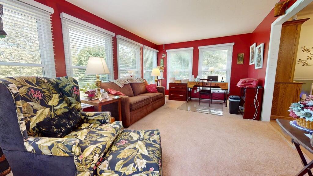 290 Willow Drive Property Photo 23