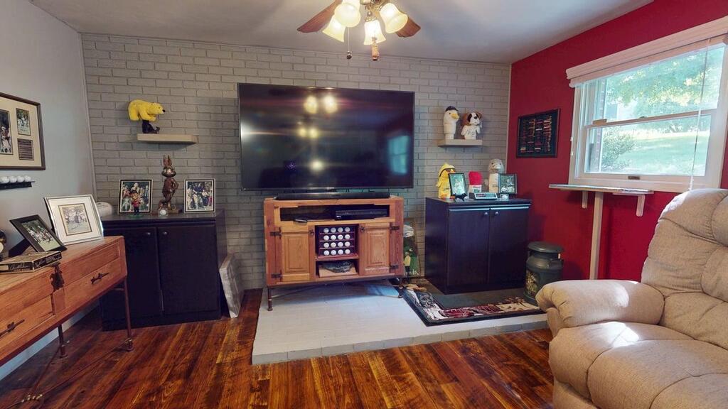 290 Willow Drive Property Photo 35