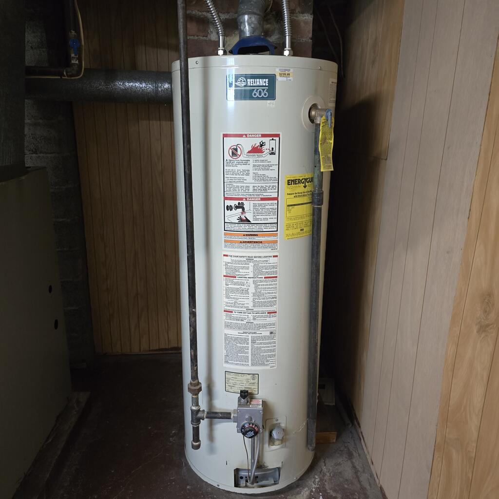 528 Henry Property Photo 24