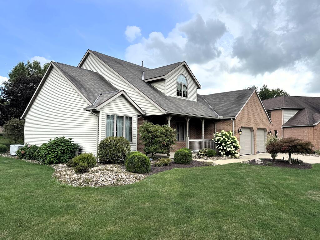 99 Devonshire Ct. Property Photo 4