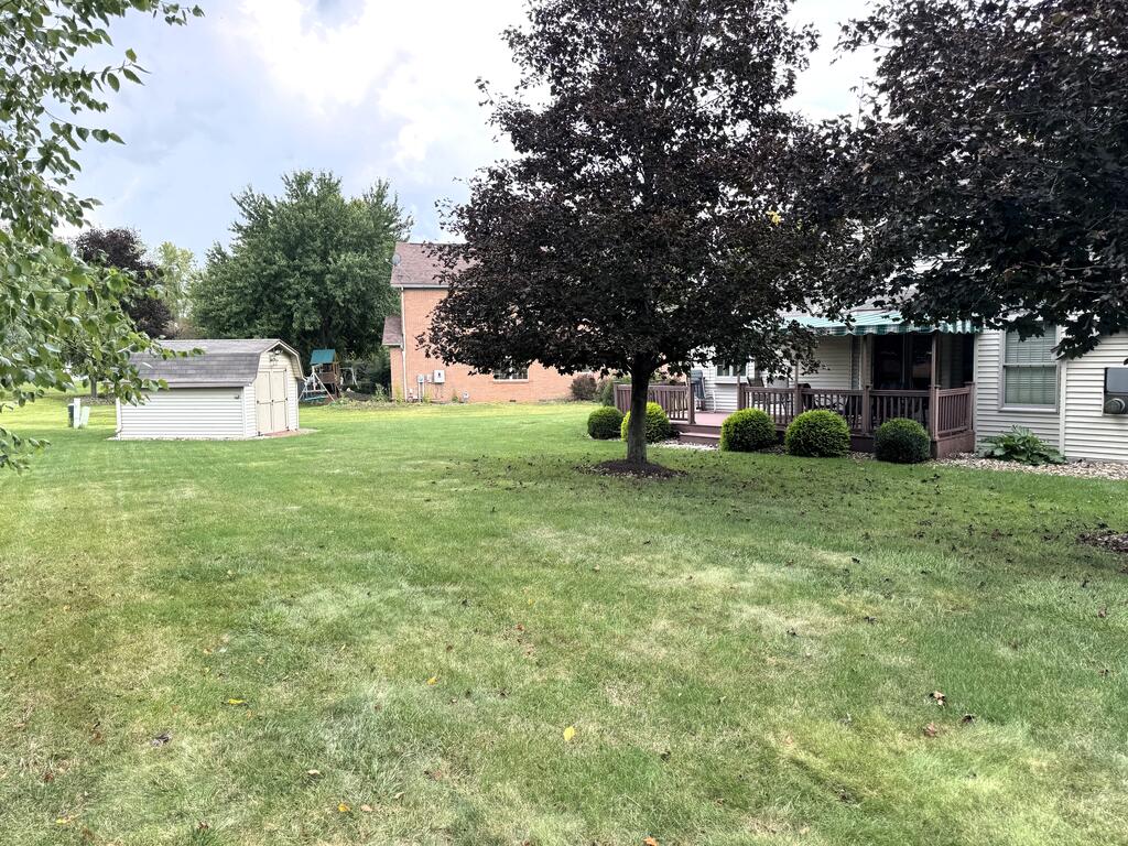 99 Devonshire Ct. Property Photo 10