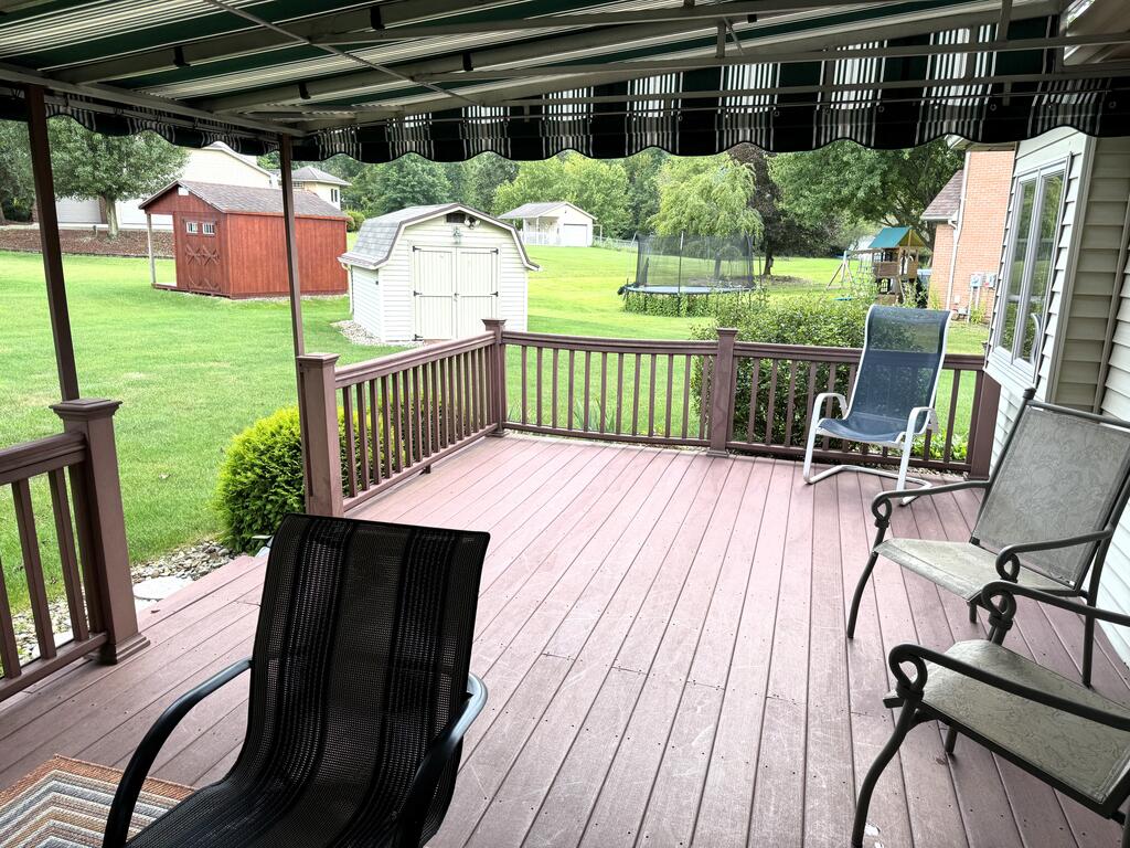 99 Devonshire Ct. Property Photo 13