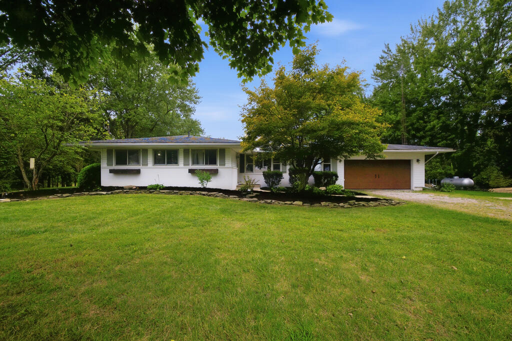 5919 Fox Glove Dr Property Photo 1