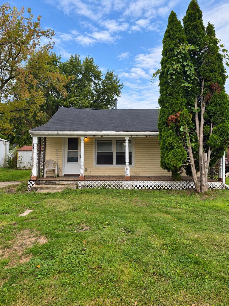 1073 Boyle Property Photo 1