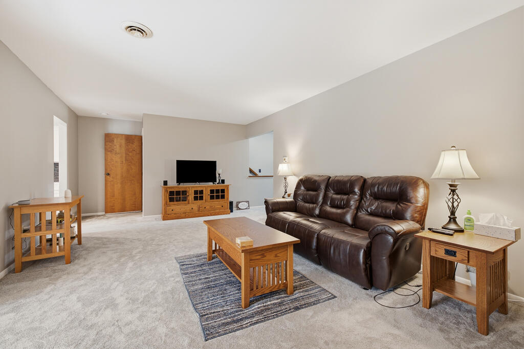 840 Red Oak Trail Property Photo 3