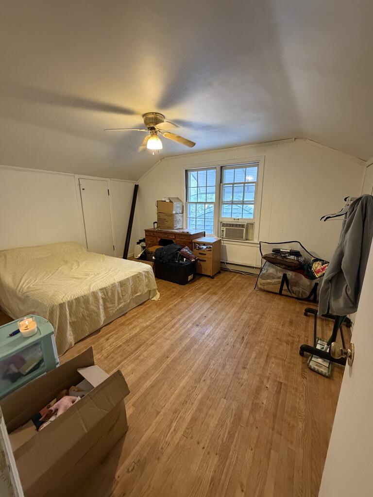 501 Sloane Ave Property Photo 9