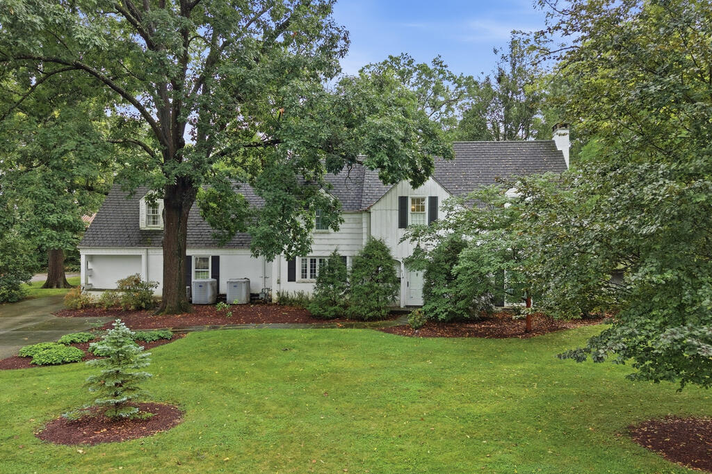 519 Edgewood Rd Property Photo 1