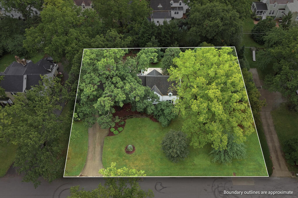 519 Edgewood Rd Property Photo 2