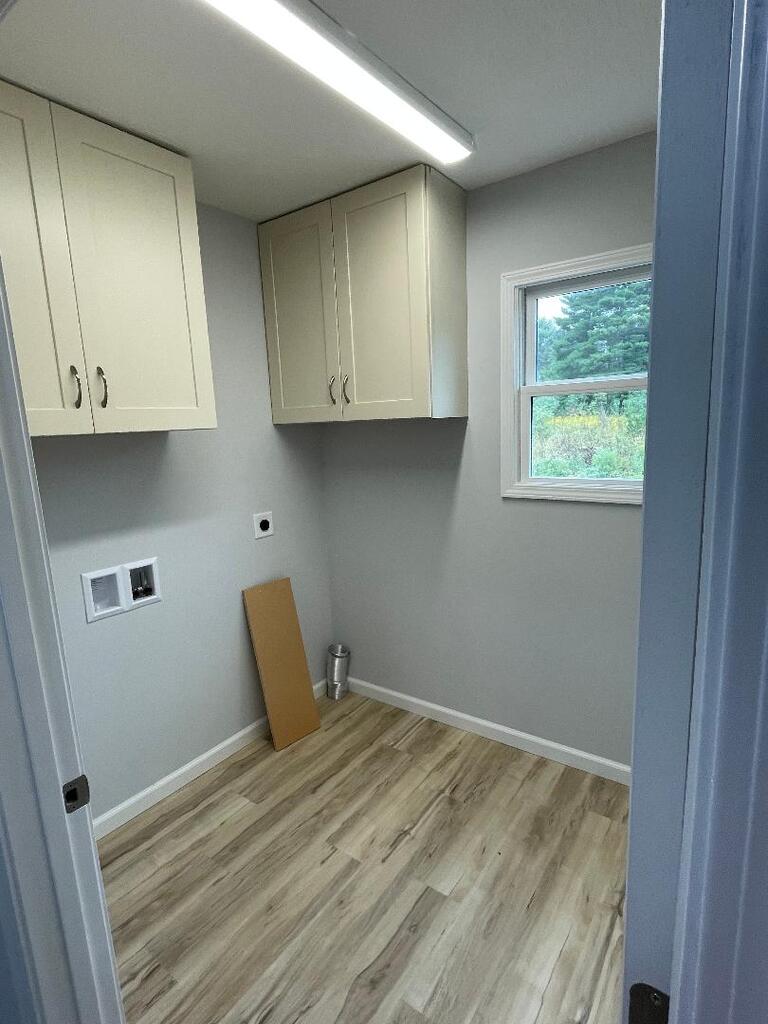 2573 Deerfield Road Property Photo 14