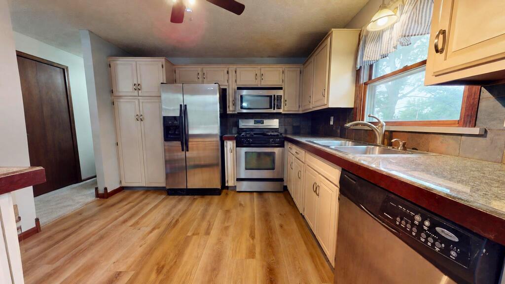 21 Timothy Avenue Property Photo 13