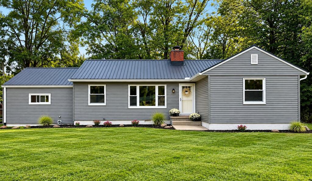 1101 Bucyrus Road Property Photo 1