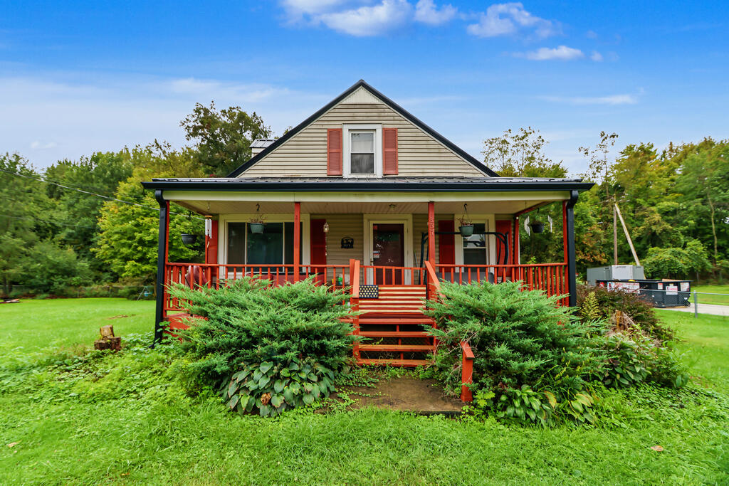 337 Pomerene Road Property Photo 1