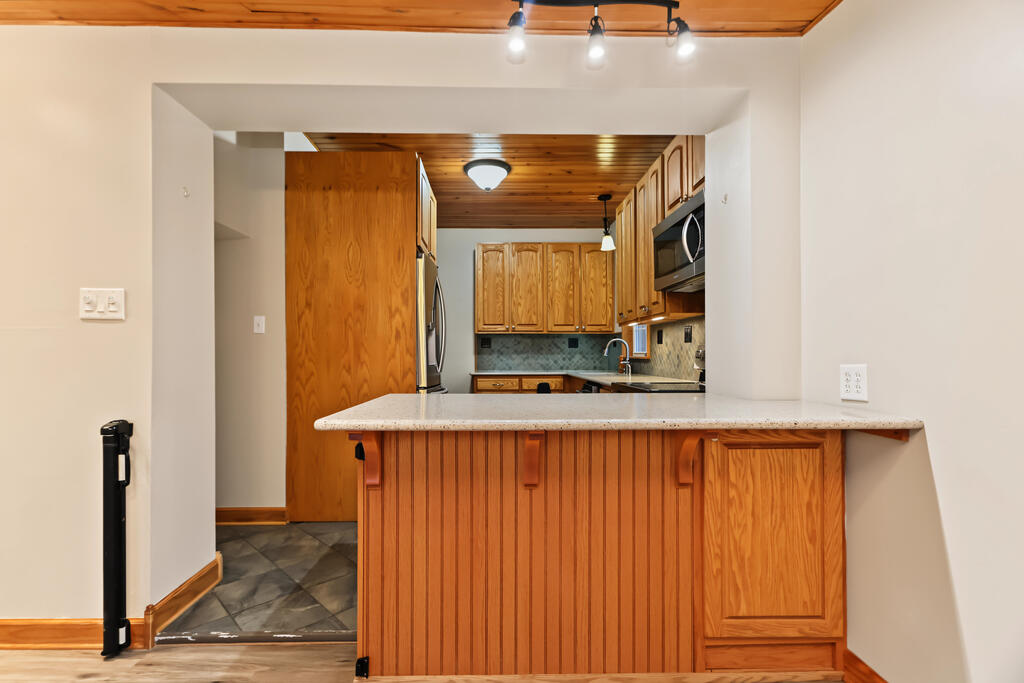20 Grand Boulevard Property Photo 6