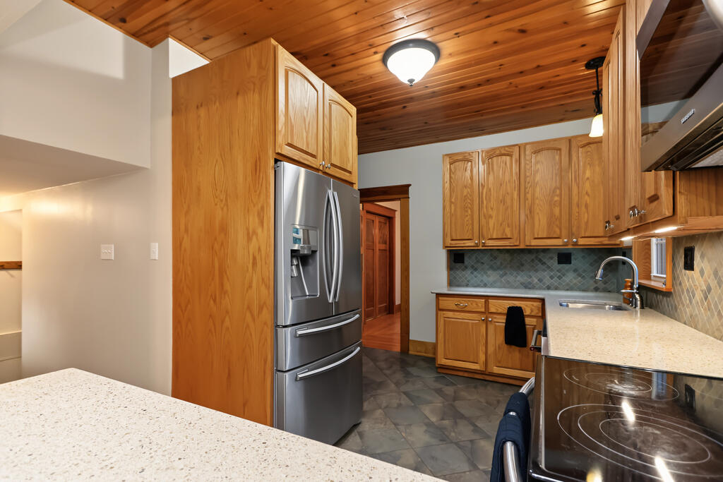 20 Grand Boulevard Property Photo 7