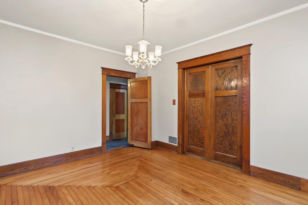 20 Grand Boulevard Property Photo 13