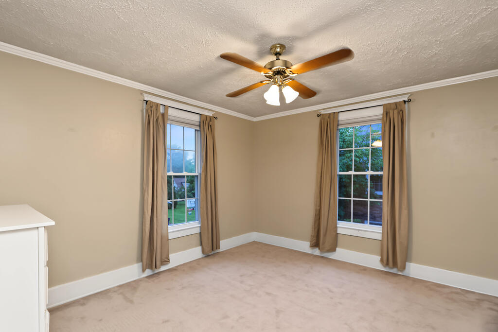 20 Grand Boulevard Property Photo 21