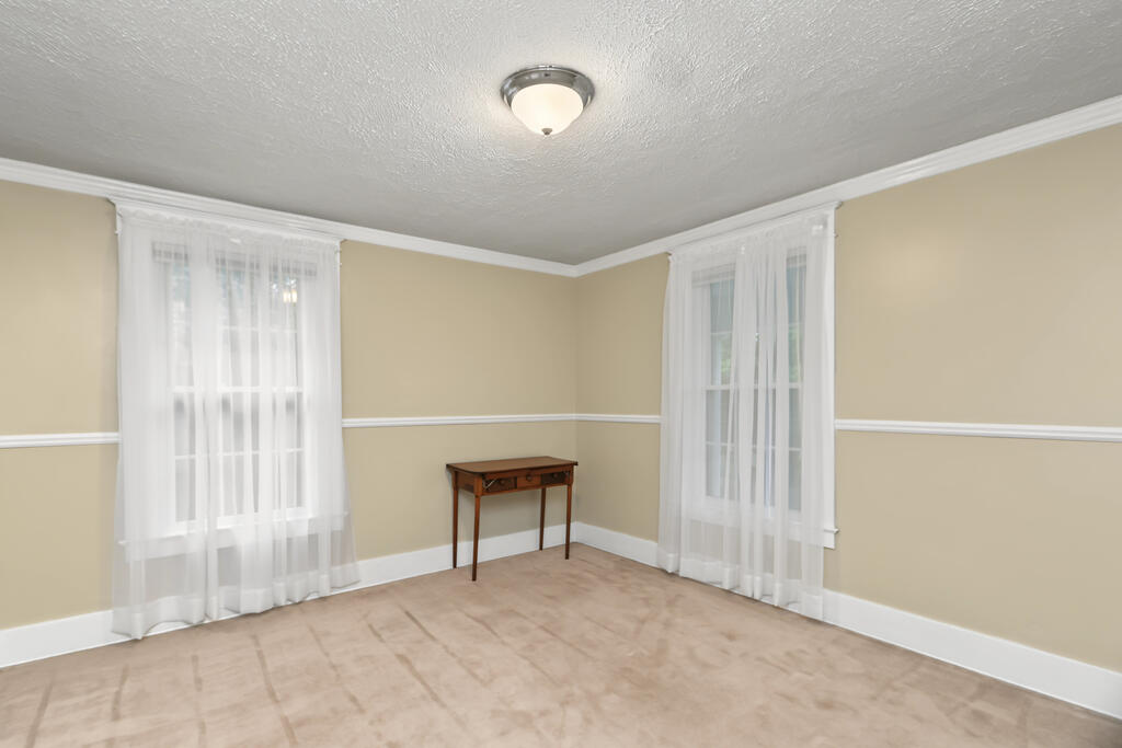 20 Grand Boulevard Property Photo 25