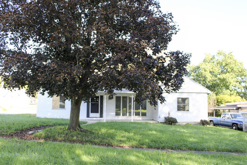 17 Hollister Street