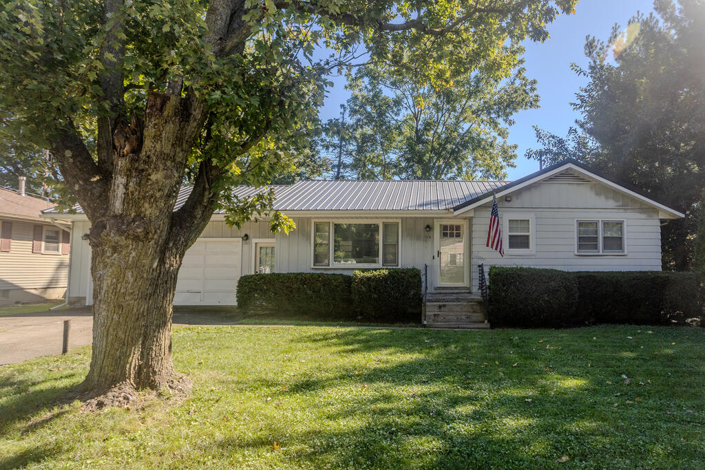 115 Arlington Avenue Property Photo 1