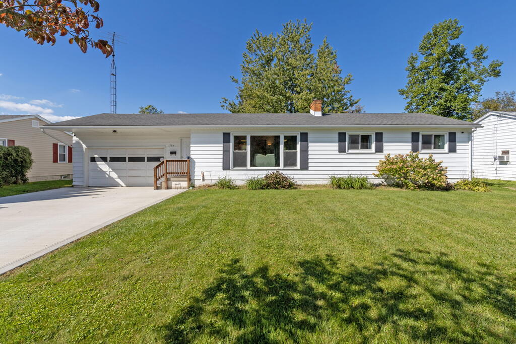 397 Apple Lane Property Photo 1