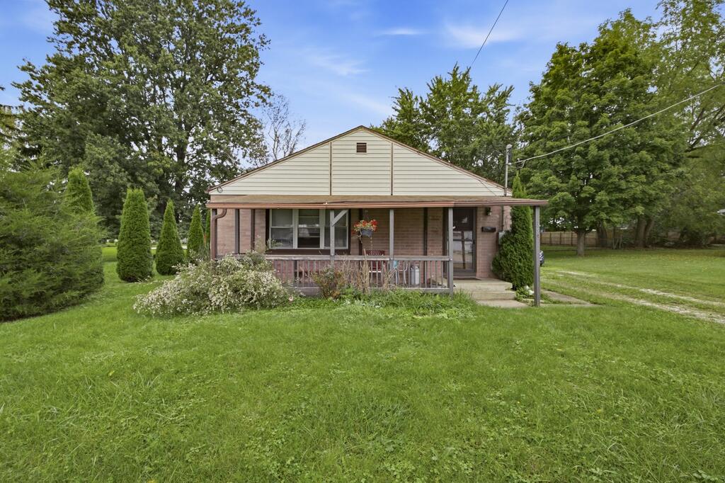 358 Oak St Property Photo 1