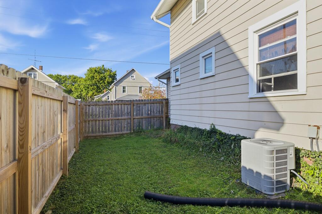 603 Ohio St Property Photo 21