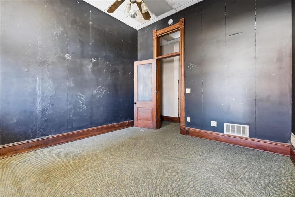 153 Washington Square Property Photo 17
