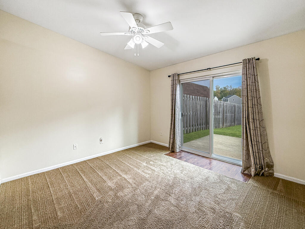 702 Whisper Creek Lane Property Photo 19
