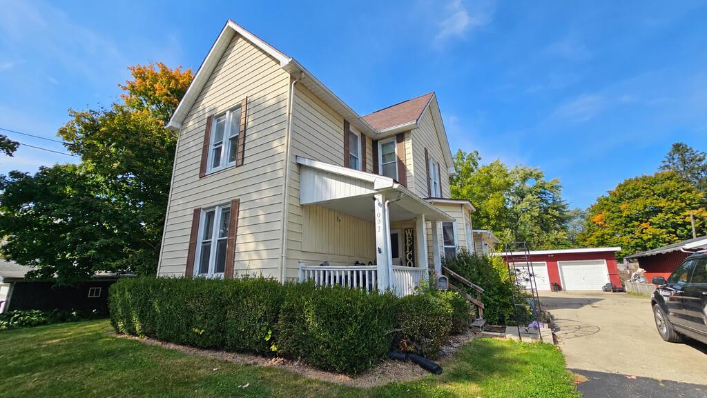 1003 Grace Property Photo 2