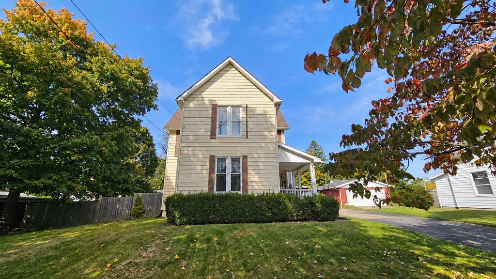 1003 Grace Property Photo 5