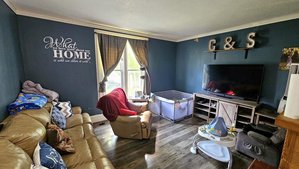 1003 Grace Property Photo 12