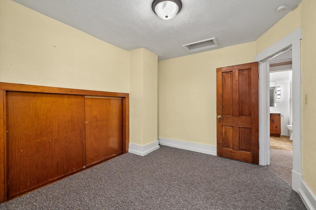 71 W Main St Property Photo 24