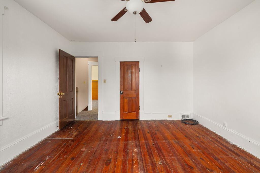 71 W Main St Property Photo 25