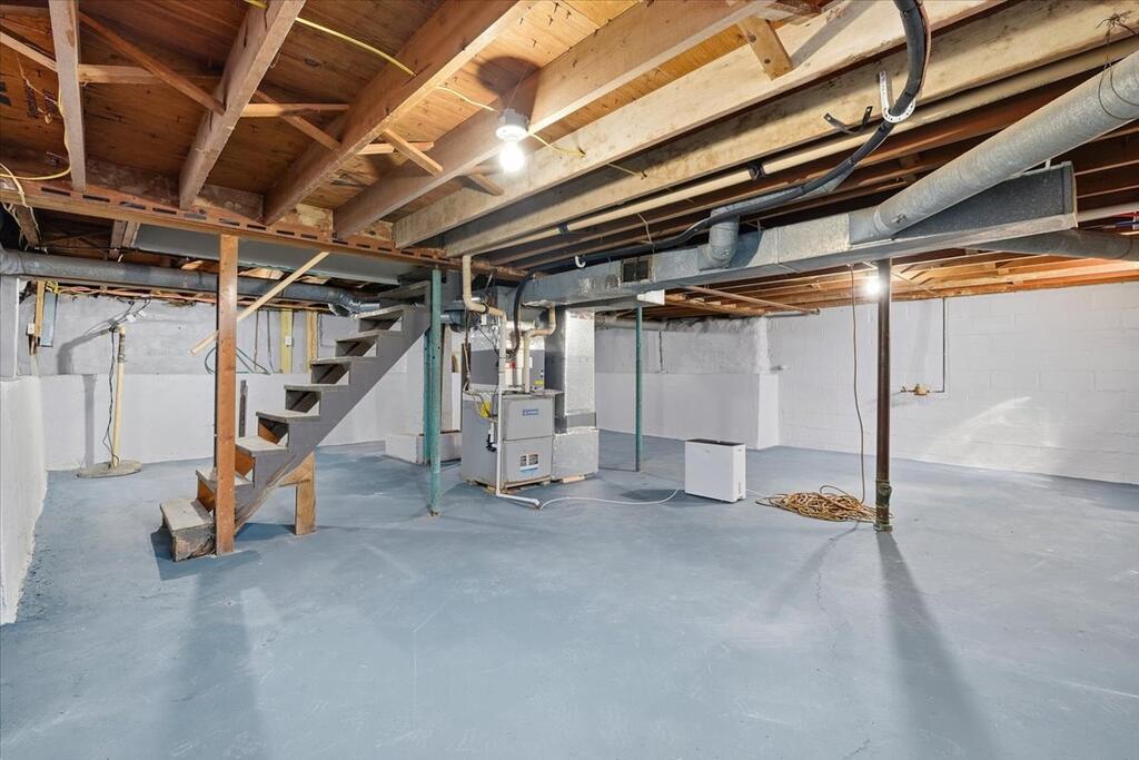 222 Third Ave Property Photo 30