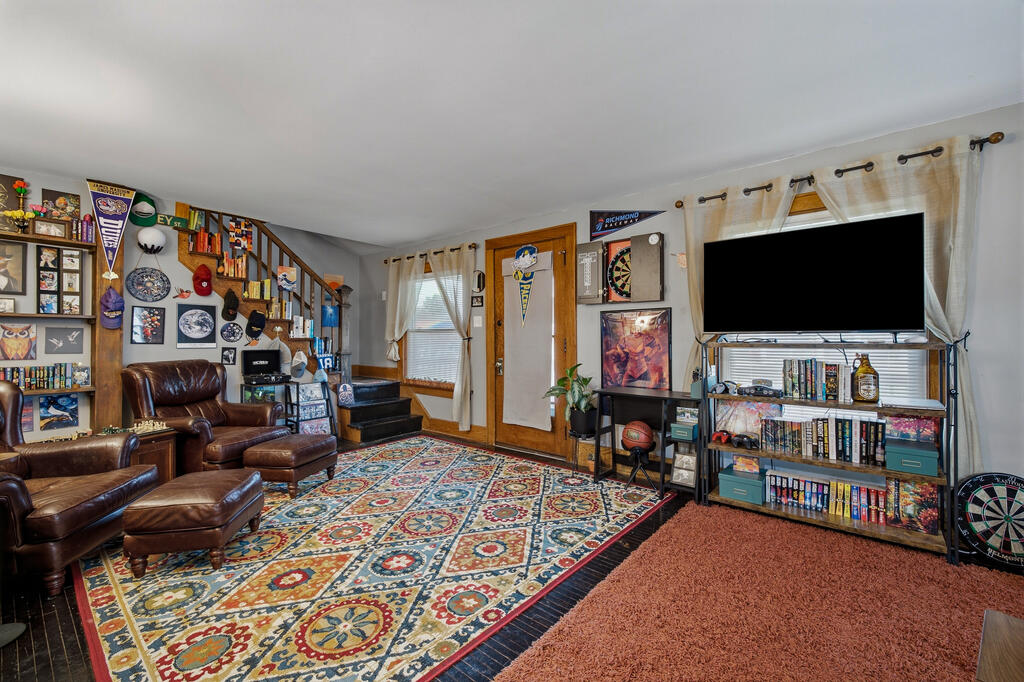236 Ruth Ave Property Photo 3