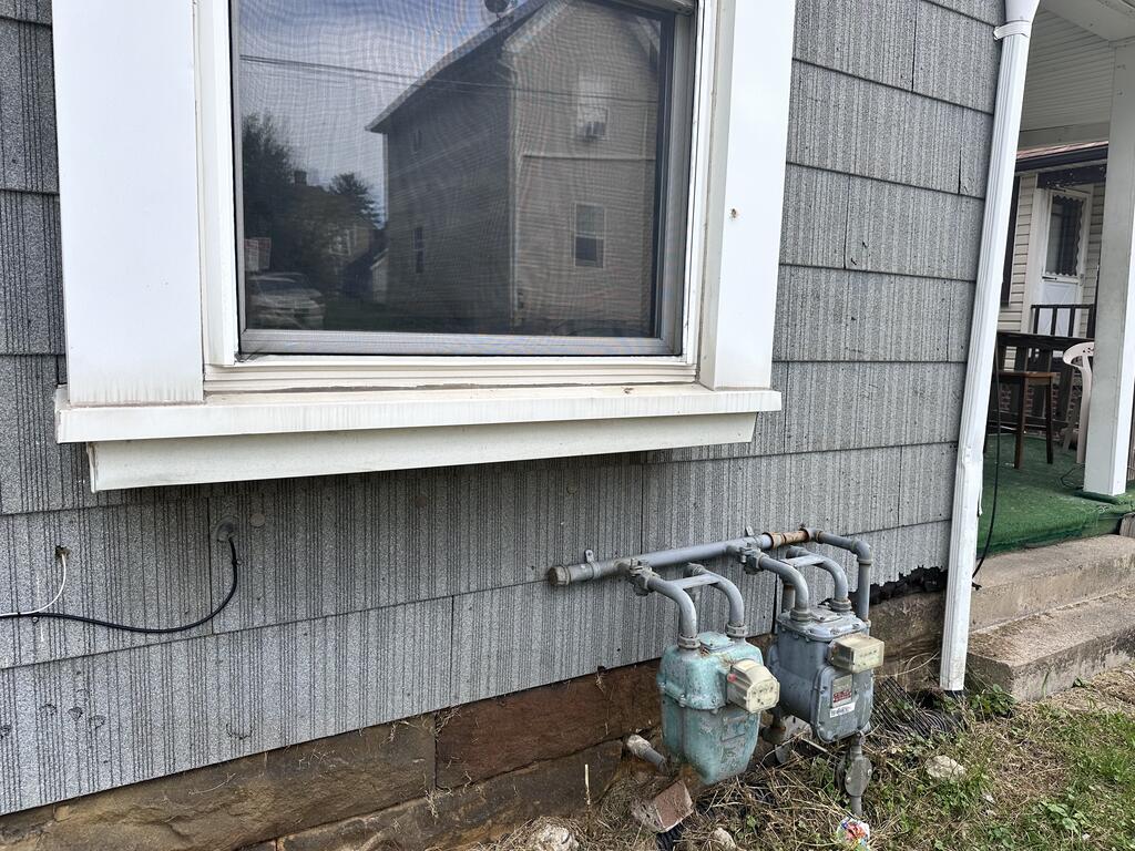 45 Lind Ave Property Photo 5