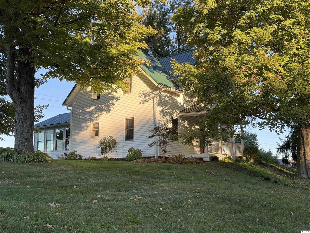 7522 Martinsburg Road Property Photo 1