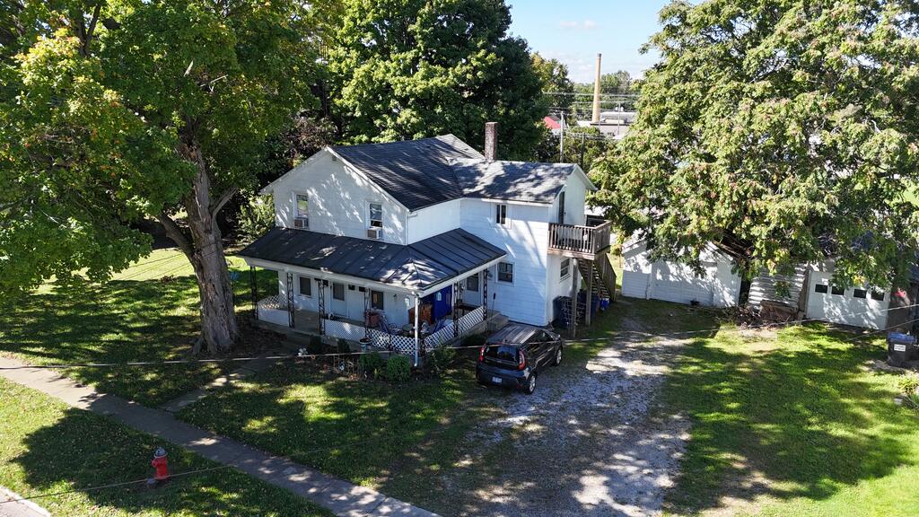 100 Second Street Property Photo 3