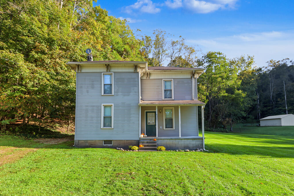 4321 Possum Run Road Property Photo 1