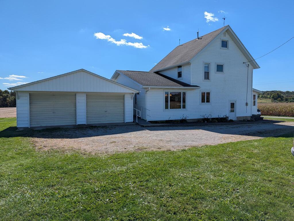 1735 County Road 655 Property Photo 1