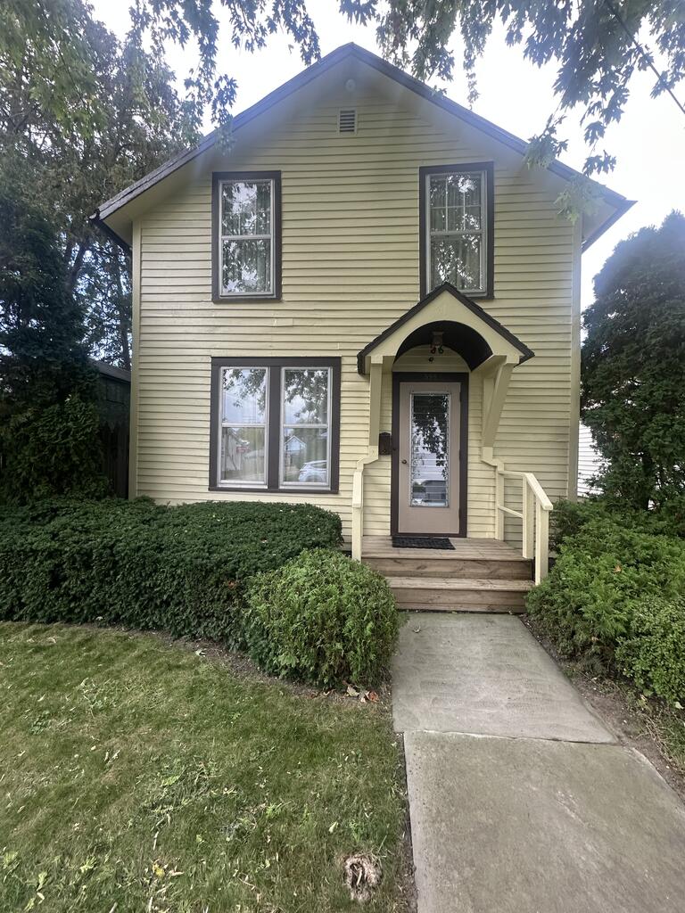 558 Rogers St. Property Photo 1