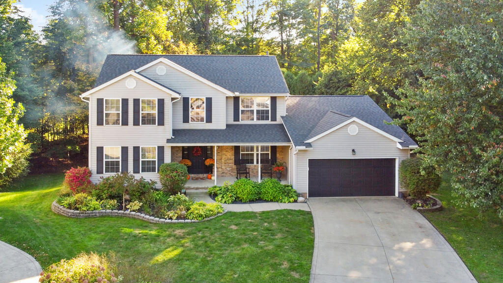 38 Elmwood Pl. Property Photo 1