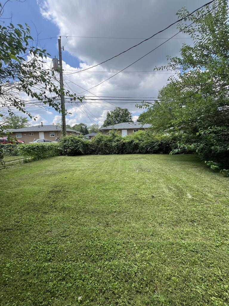 859 Ruby Ave Property Photo 12